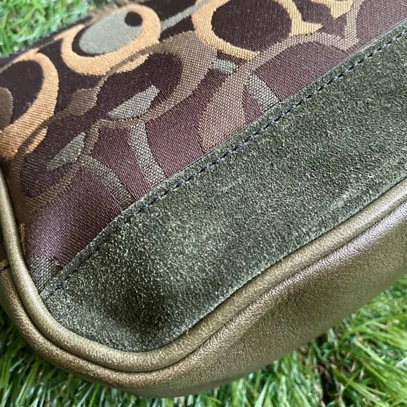 Coach demi purse - Picture 7 of 16